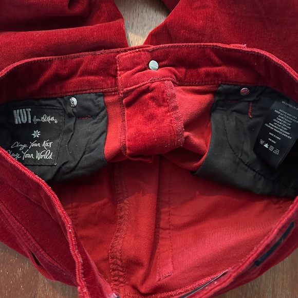 Kut Diana skinny, stretch corduroy in deep red; excellent condition! - Picture 5 of 6